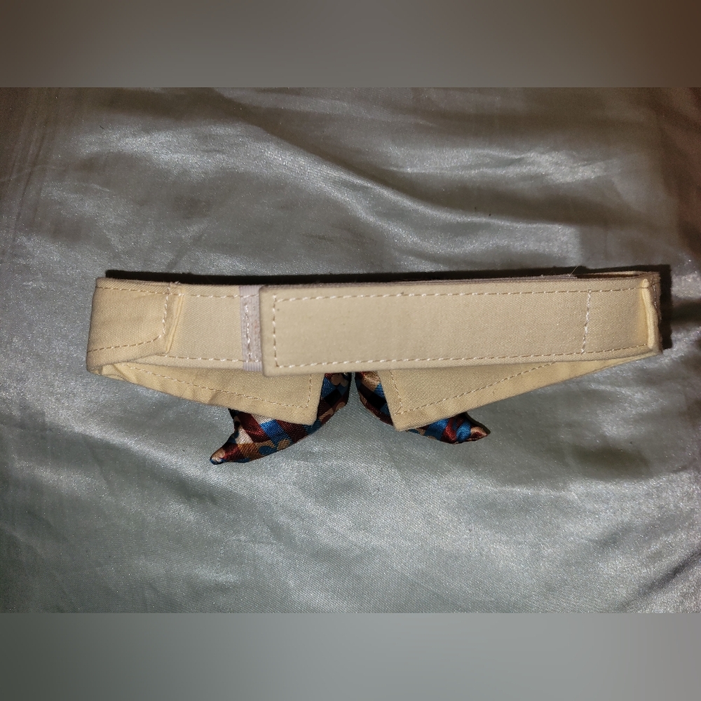 Disney tails adjustable large dog collar with removable bow - Picture 3 of 5
